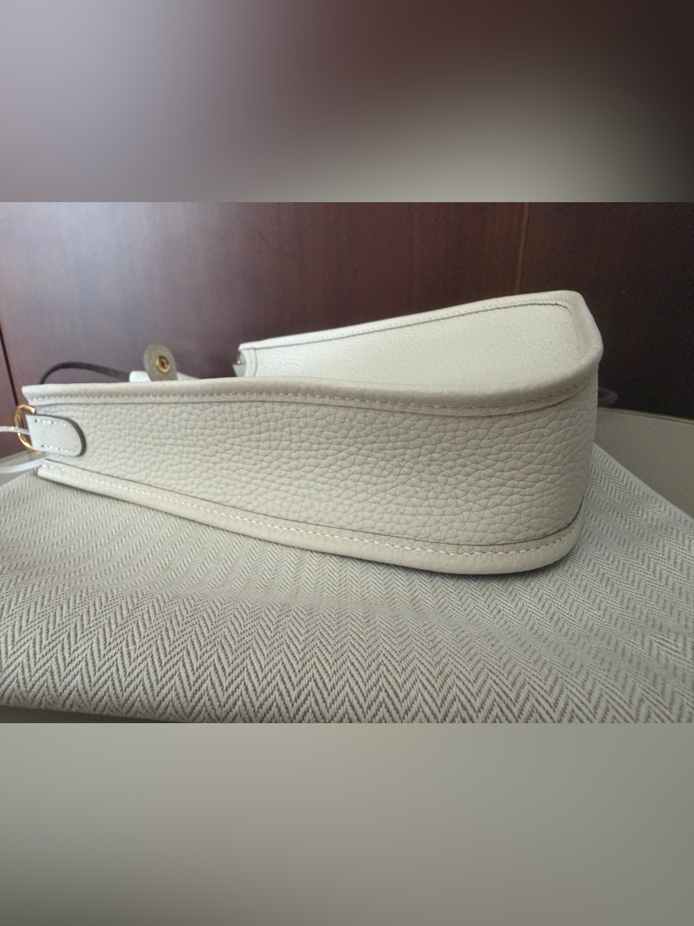 Hermès Evelyne 16 TPM  Bag in Craie Gold Hardware Clemence Leather 2026 stamp G - Picture 10 of 14